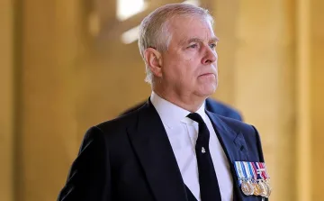 Развръзка в Бъкингам! Решиха съдбата на принц Андрю