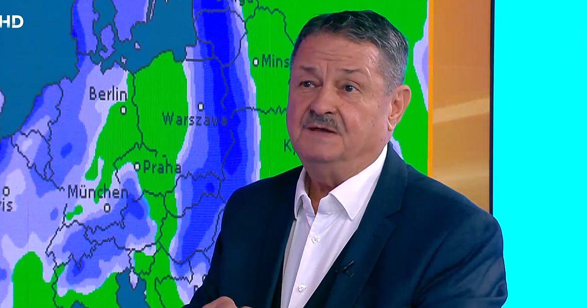 Проф. Рачев каза кои два дни ще вали като из ведро