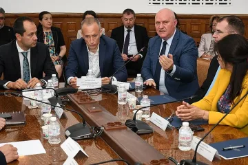 МОН с мощна подкрепа! Вдигат Център за енергийно развитие и нови науки