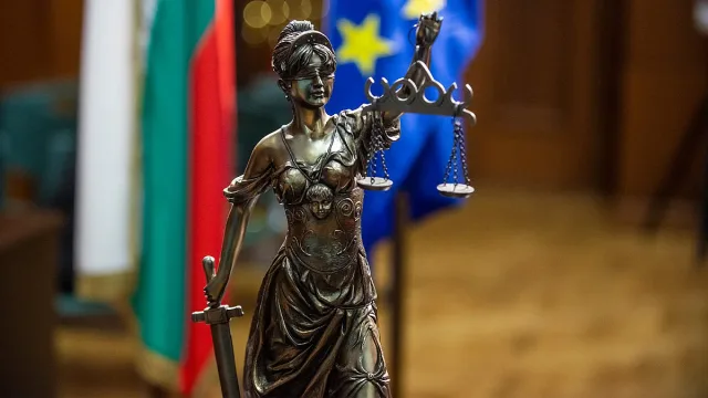 Прокурорите: Нападението над магистрат е брутален удар срещу държавността