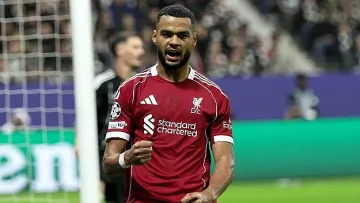 Ливърпул се вдигна и съсипа Айнтрахт във Франкфурт