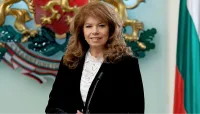 Историческо! Илияна Йотова е първата жена президент на България