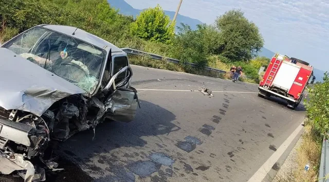 Тежка катастрофа създава тапа от рано тази сутрин