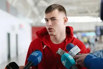 Пълна мистерия с бедещето на Вуцов