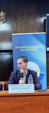 “Виваком” изгражда дигитален щит за българските училища