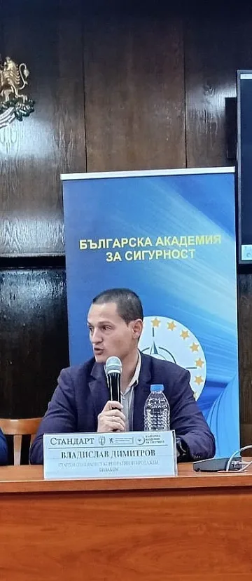 “Виваком” изгражда дигитален щит за българските училища