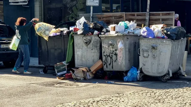 Криза с боклука в още 3 района. София със спешни мерки