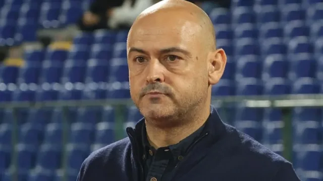 Лудогорец призна за треньорската драма