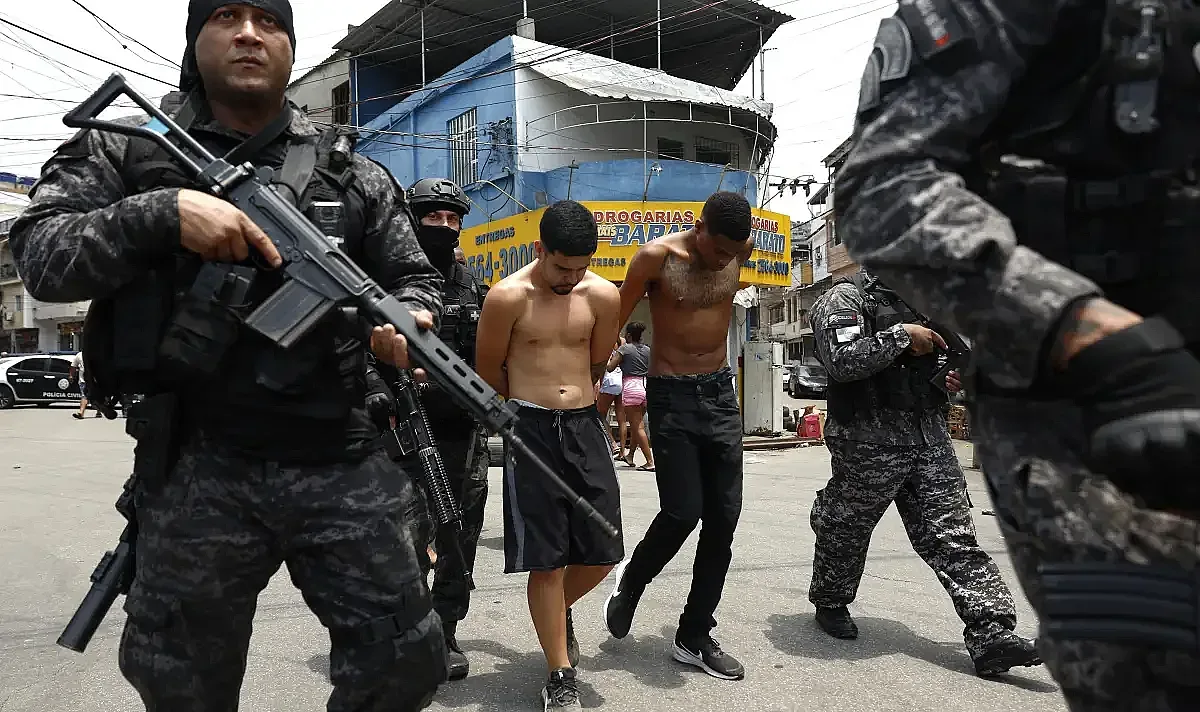 Война! Десетки загинали в Рио де Жанейро