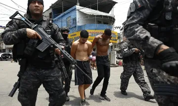 Война! Десетки загинали в Рио де Жанейро