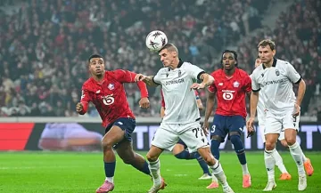 Кирил Десподов с добро попадение в мача с АЕЛ Лариса