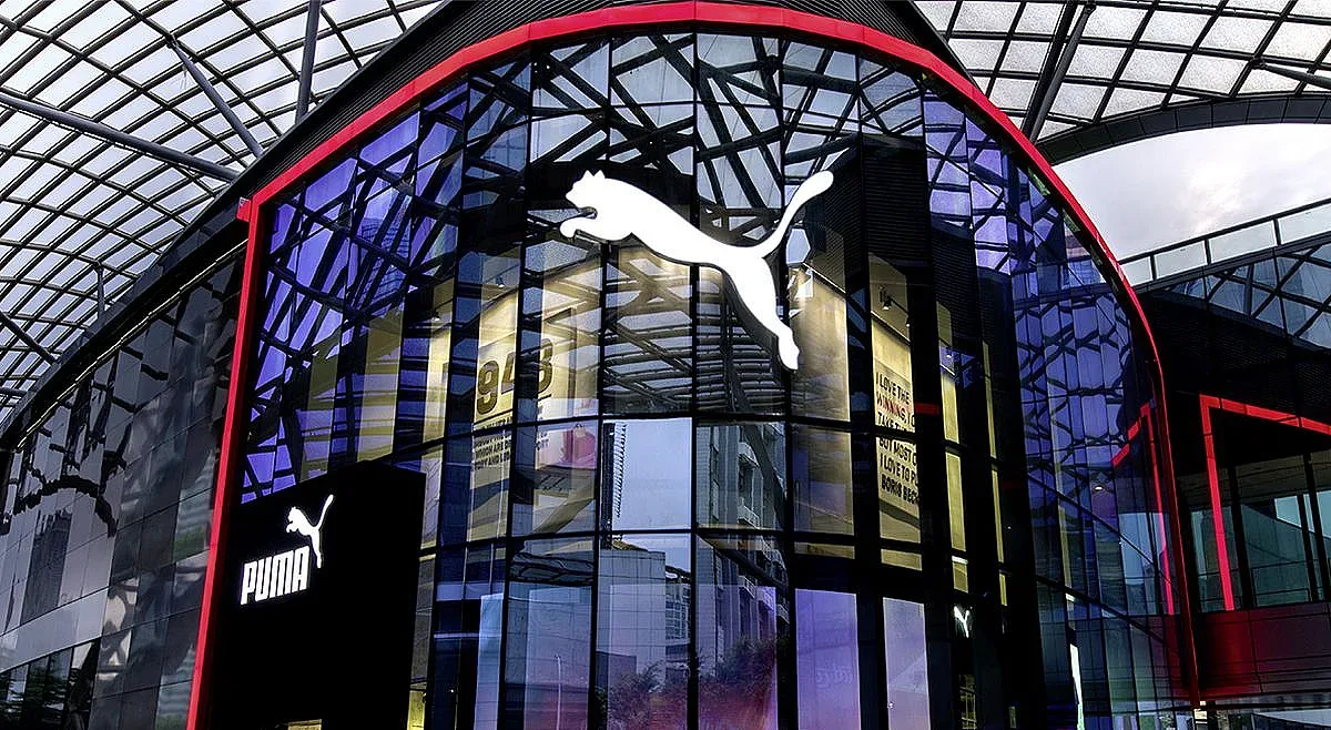 Моден спортен гигант закрива стотици работни места