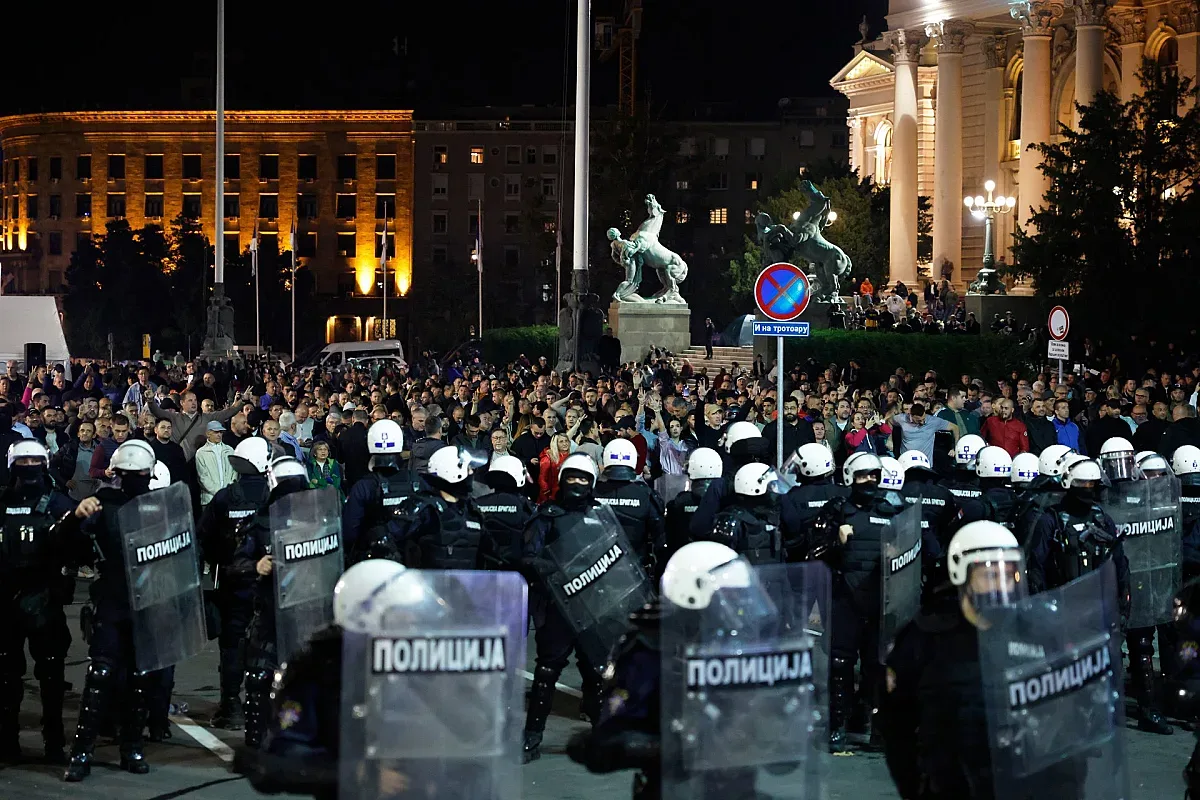 Страшна нощ в Белград. Бой и ранени 