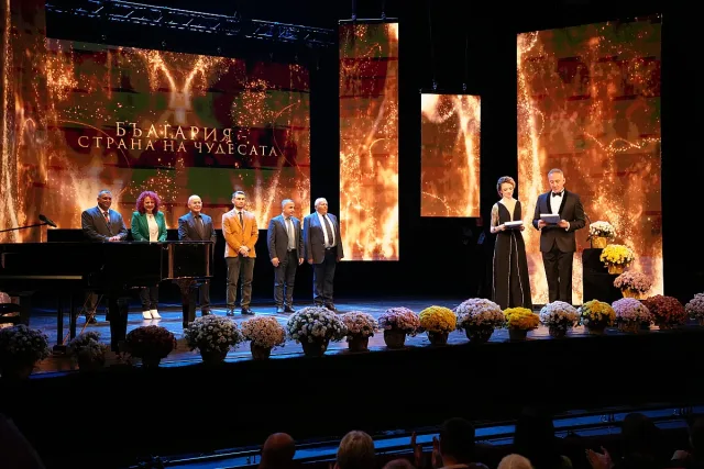 Спектакълът за Чудесата! Уникален клип за българския дух /ВИДЕО/