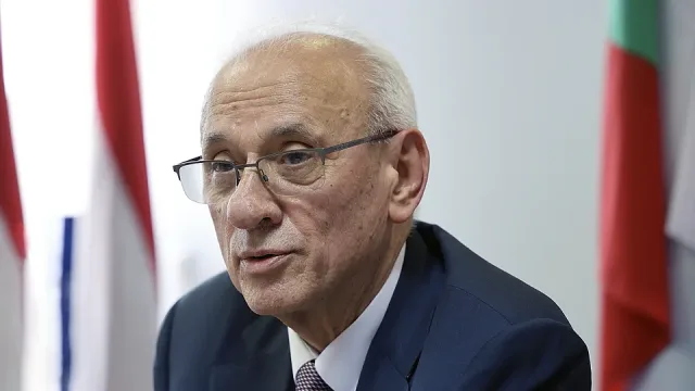 Министър Кирилов реши съдбата на Обществения съвет за детската болница