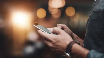 Най-после! Приеха промяна за договорите и мобилните оператори