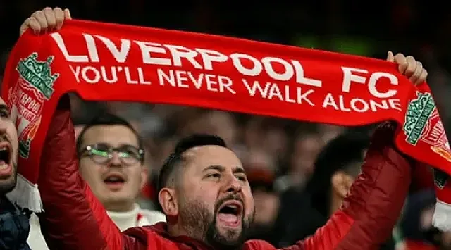 Целият свят гледа този българин!