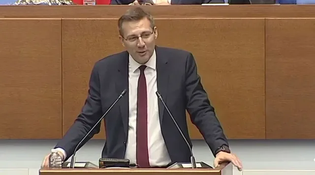 ДПС-Ново начало срещу Радев: Който бави закона, работи за Москва!