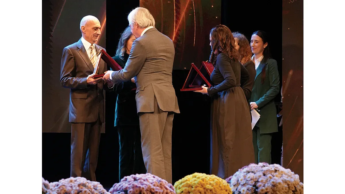 Асен Христов възкреси операта под Белоградчишките скали