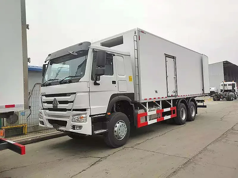 Жестока трагедия! 8 души се задушиха в хладилен камион