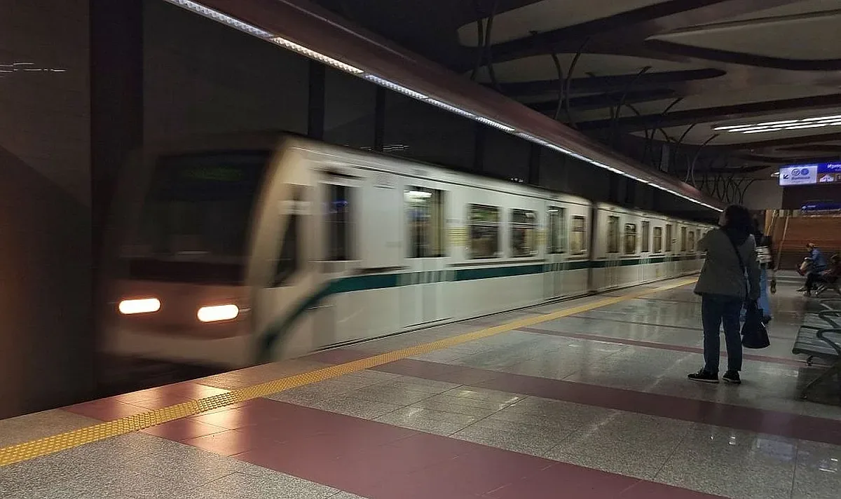 Внимание! Спират за два дни една от линиите на столичното метро