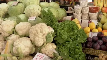 Българинът отказа туршиите! Много стока, малко купувачи по пазарите