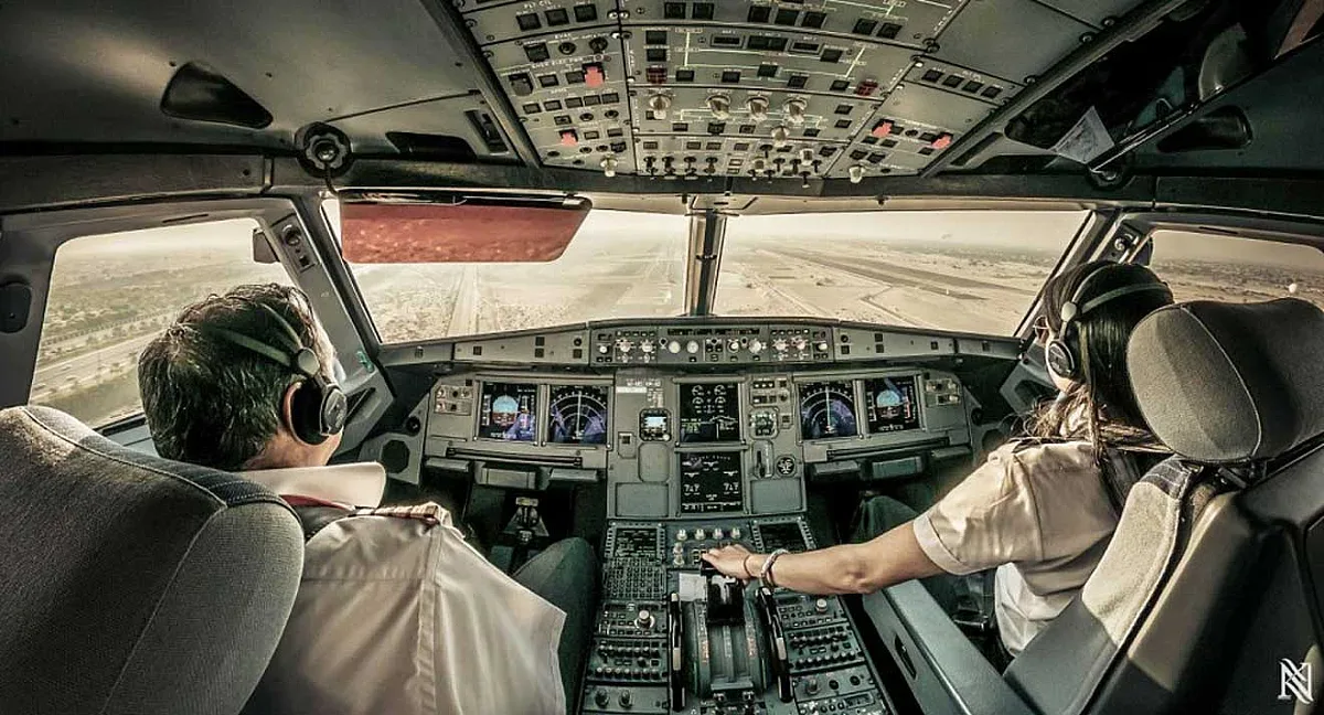 Драстични глоби, ако пушиш или не изключиш телефона в самолета