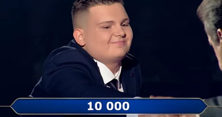 Десетокласник скри шапката на Ники Кънчев. Смайваща игра