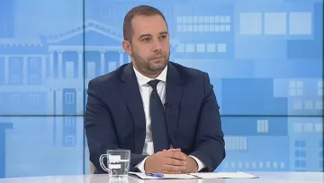Шеф на агенция обясни липсата на лекарства в аптеките