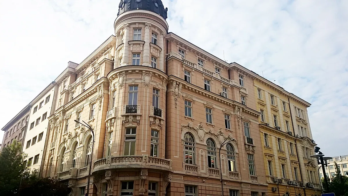 БАКБ продължава да подкрепя българската икономика и достига ръст на кредитния портфейл от 13.72%