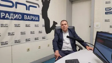 Илон Мъск и магии движат живота на българина. Професор постави диагнозата