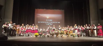 С концерт-спектакъла „Изгреяли зорници звездици“ отбелязаха 60 години от създаването на ансамбъл „Зорница“