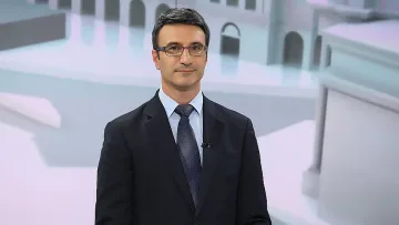 Кмет скочи на НСО. Разкри как сменят светлините на светофарите