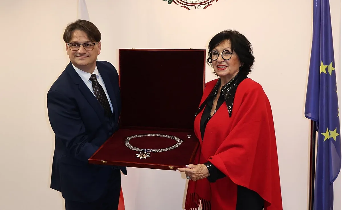 Мариан Бачев със специална награда за Йорданка Христова