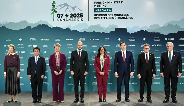 Министри от Г-7 обсъждат войната в Украйна