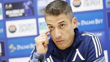 Ще бие ли Левски шута на трансферна издънка