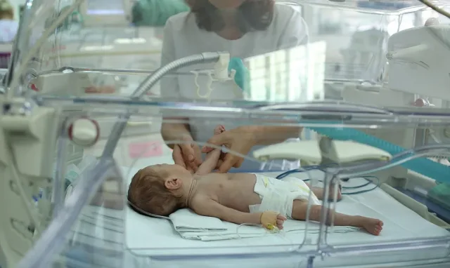 Люлка на надеждата обикаля България в подкрепа на преждевременно родените бебета