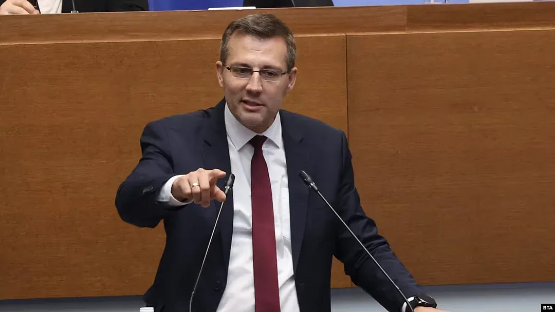 Станислав Анастасов каза на опозицията истината в очите за "Лукойл"