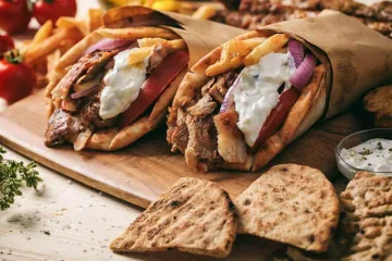 Най-любимата храна в Гърция стана златна. Ударно поскъпване