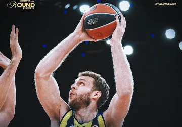 Фенербахче  разби Апоел Тел Авив за трети път 