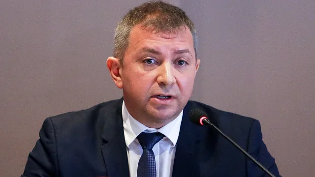 Срив в индустрията, бизнесът бие аларма