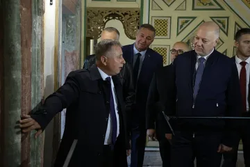 Желязков отговори на бизнеса за данъците и осигуровките