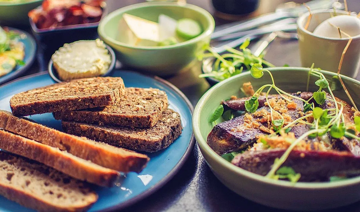 Въглехидрати или протеини за закуска? Мнението на експертите