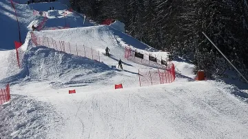 Нова реалност при зимните почивки. Скъпи лифтове, предпазливи туристи