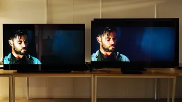 QLED и OLED телевизори. Какво са те и кой е по-добър?