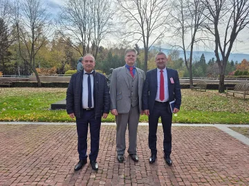 Кметът на Исперих на среща в посолството на САЩ