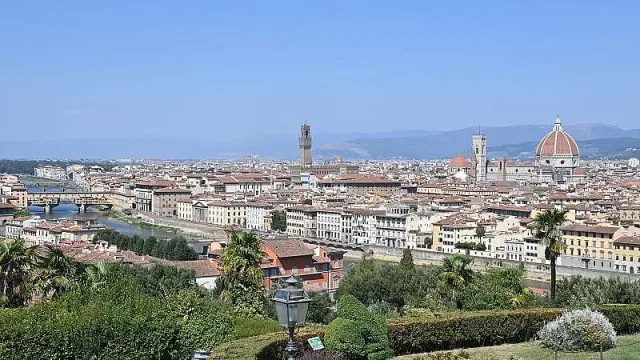 Италия попари туристите. Нови забрани