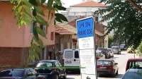 Заради рекета с платеното паркиране: една цена вече полетя  
