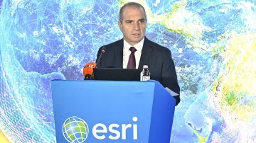 Горещо от министър Караджов! Реформа в обществения транспорт