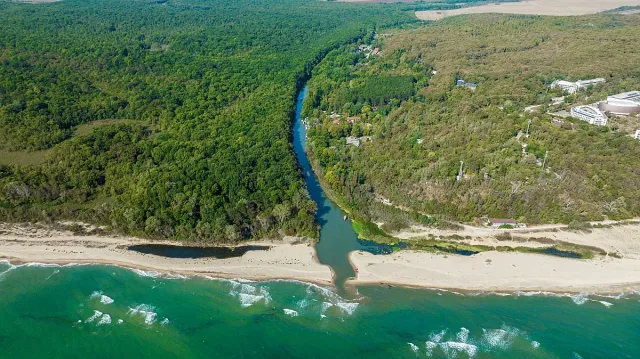 Ново чудо! Крепостта Ерите до устието на р. Камчия променя историята